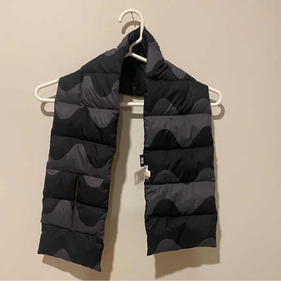 Marimekko x Uniqlo Autumn/Winter 2020 Padded Scarf - Picture 2 of 5